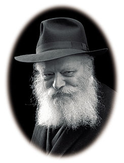 Chabad Logo Color